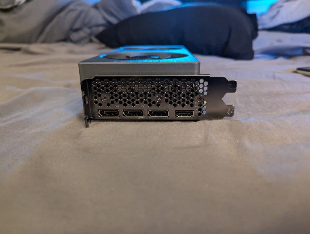 Lenovo RTX 4070