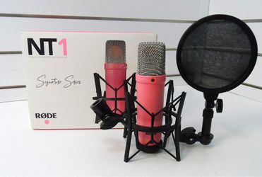 RODE NT1 CONDENSER MICROPHONE IN ORIGINAL BOX