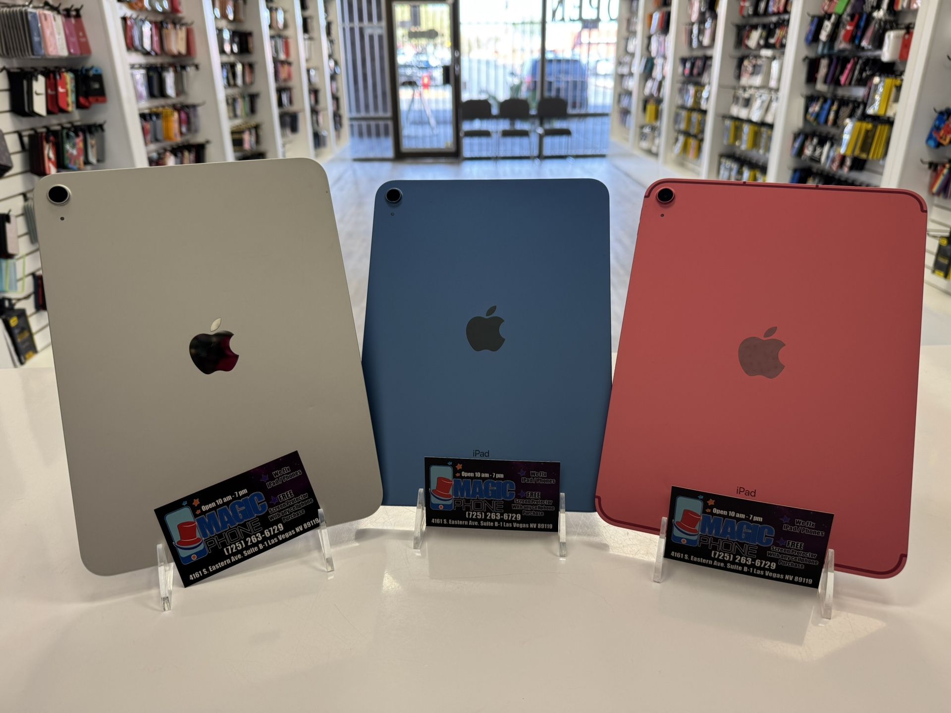 iPad 10th Gen 64GB WiFi $279