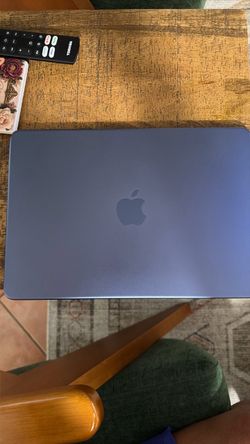 Apple 13-in MacBook Neo  - Indigo