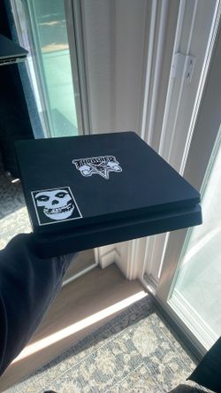 PS4