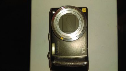 Panasonic lumix camera