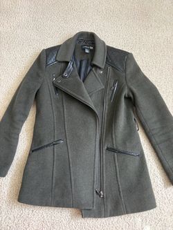 Woman’s coat - Olive green/bkack