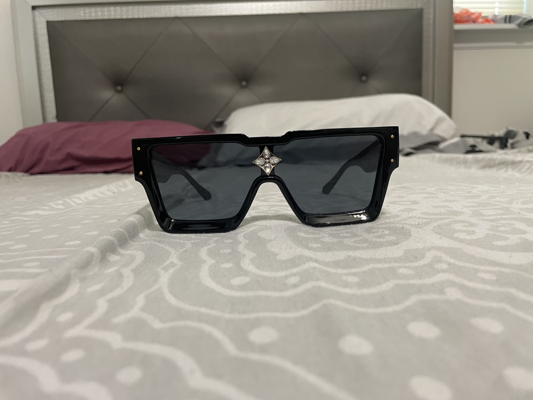 Louis Vuitton Cyclone Sunglasses 