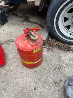 Vintage gas can