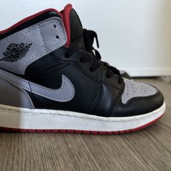 Jordan 1 Mid Bred Shado