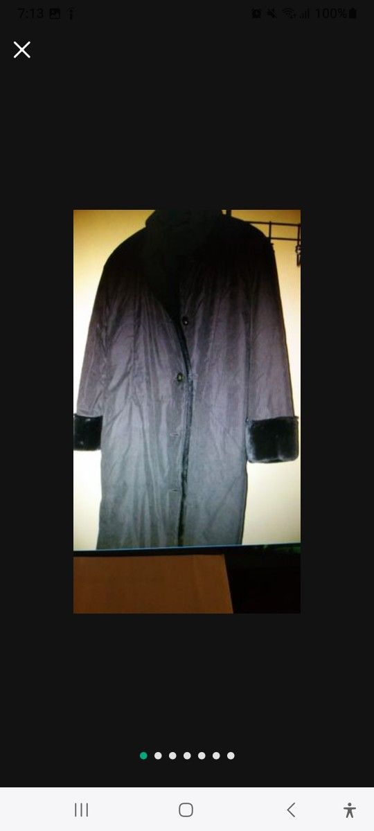 NEW 4 FT LONG WOMENS COAT, FUR TRIM CUFFS & LINING, waterproof/waterrepellent: $329 Value $$ OFF, Available!