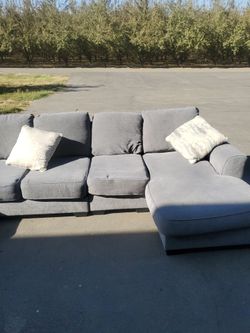 5P sectional couch