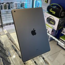 Apple iPad 8th Generation 32GB WiFi 