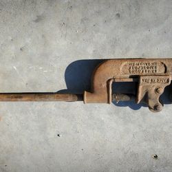 Antique Old Pipe Cutter