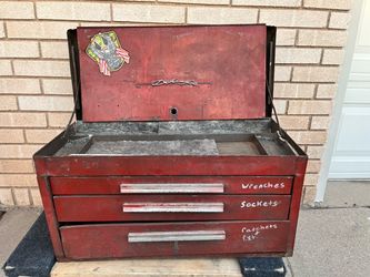 Vintage Kennedy Toolbox