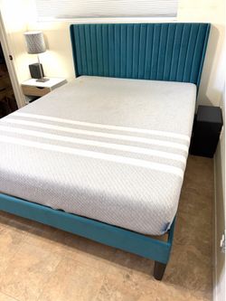 Velvet Teal Upholstered Platform Queen Size Bed Frame