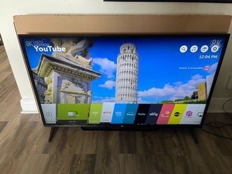 LG 50” Smart TV 4K UHD HDR With Remote Control $140 Firm on Price
