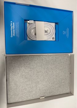 Samsung Galaxy Tab Open Box with USB-C Cable