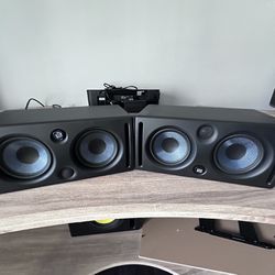 Big V speakers for studio
