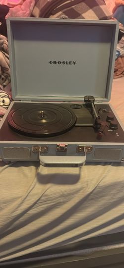 Crosley record player turntable