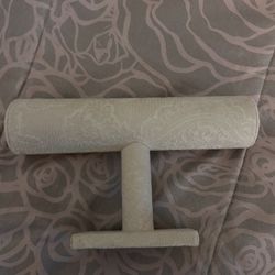 Jewelry organizer/stand