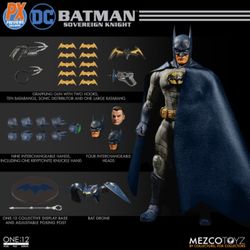 New DC Comics NYCC PX Comic-Con  2018  SOLD OUT Mezco Batman Sovereign Knight


$280 

Price is FIRM 
