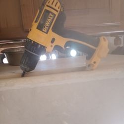DeWalt Drill & Charger 