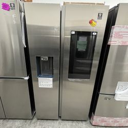 COUNTERDEPTH FRIDGE W/ TOUCH SCREEN & ICE/WATER