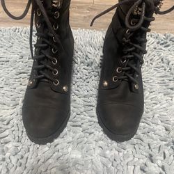 Girls Adorable Lace up Boots