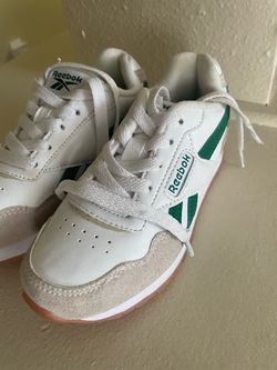 Little kids shoes size 11