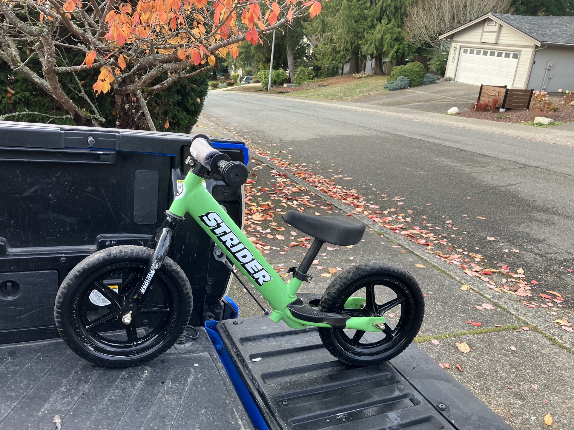 Child Kid Children Balance Strider Sport Bike 12” Wheels Bicycle Tricycle Trike in Good Condition