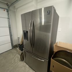 Barely Used Samsung Smart Fridge Need Gone