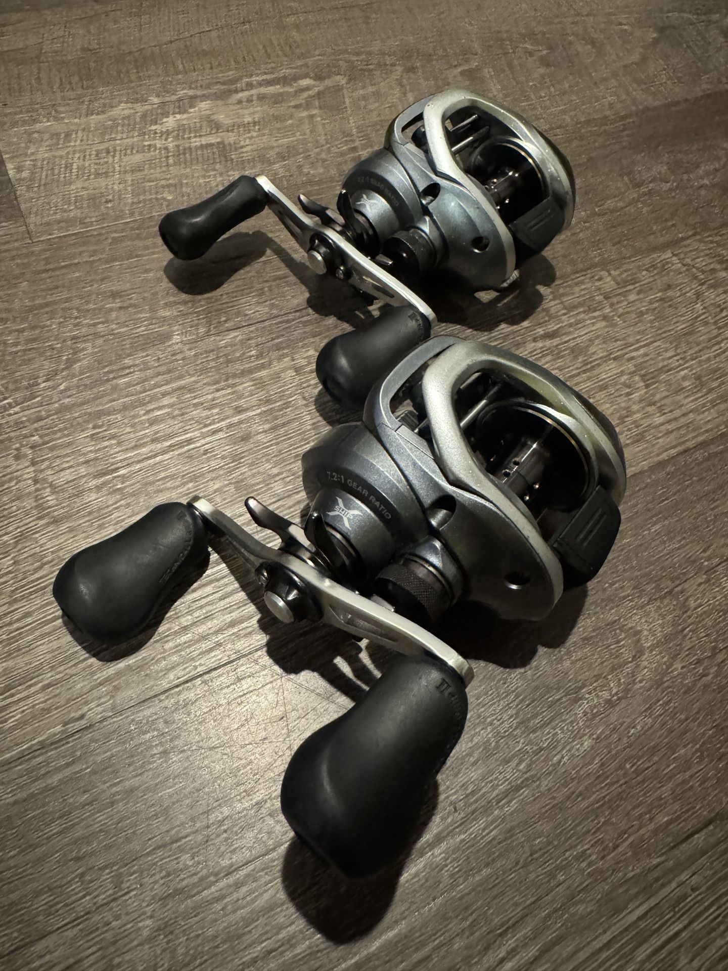 daiwa tatula vs shimano curado SV TW 60th Anniversary Casting Reel reelapplication:Surf Rod Length:11ft 6in Longer handles provide better Fishing Lure Spinning 9mm