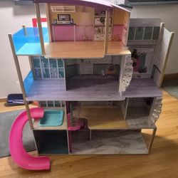 5' Doll House 