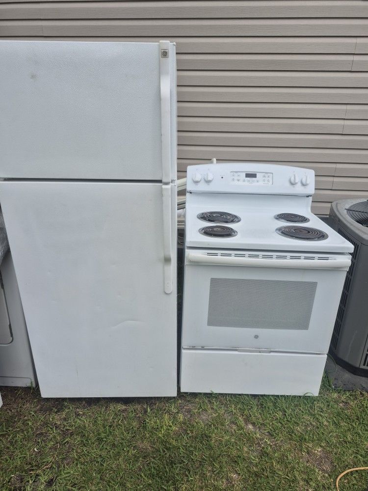 fridge and stove combo