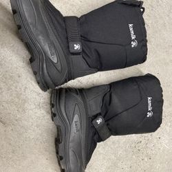 Boys Kamik Winter Boots Sz 14 To 16