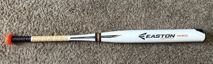 Easton Mako Fastpitch Softball Bat