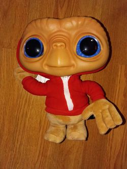 Mattel E.T. The Extra-Terrestrial 40th Anniversary Plush Figure.