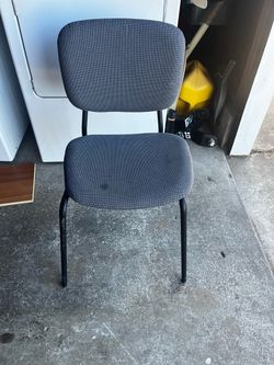 FREE Grey Chair