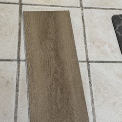 400 Pies Cuadrados De Vinyl Plank De Click