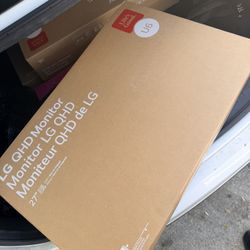 LG monitor