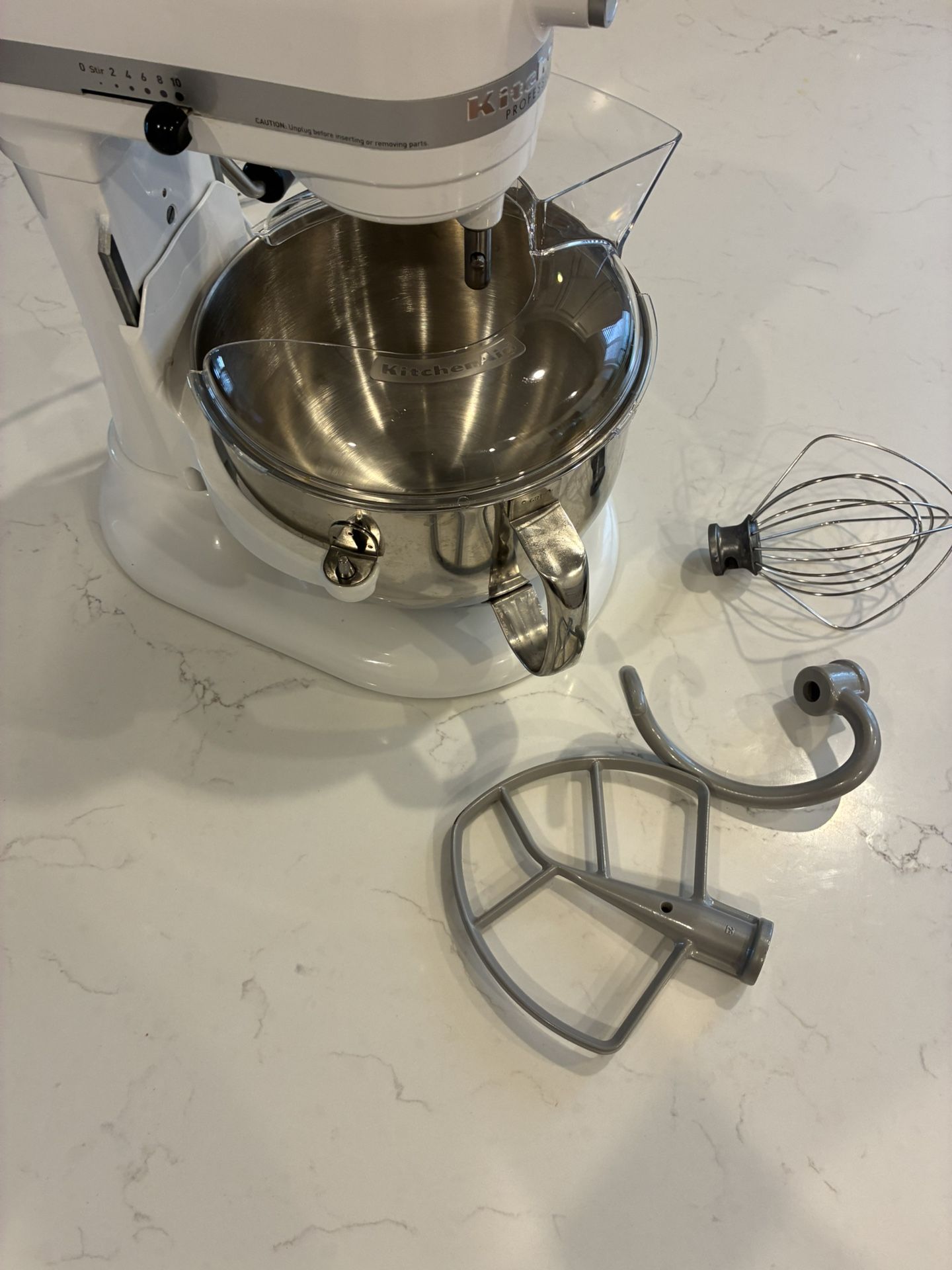 6 Quart Kitchen aid Professional Mixer 