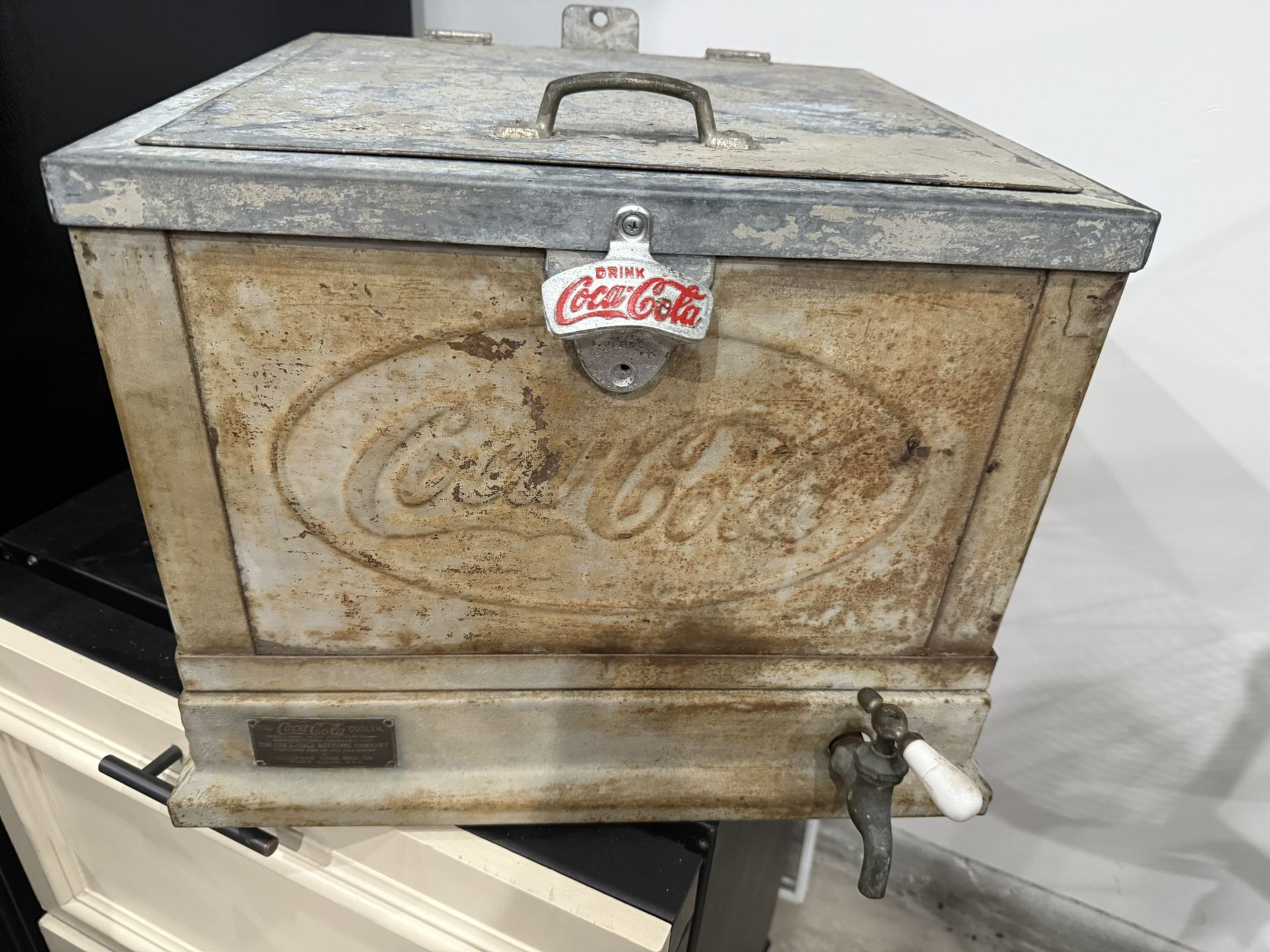 1930s glasco Counter Top Coke Cooler, It Has Embossed Plates All Around Has Brass Dealer Plate On Front With Spigot To Drain The Water, 