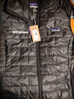 Patagonia Puffer Vest Size Medium New