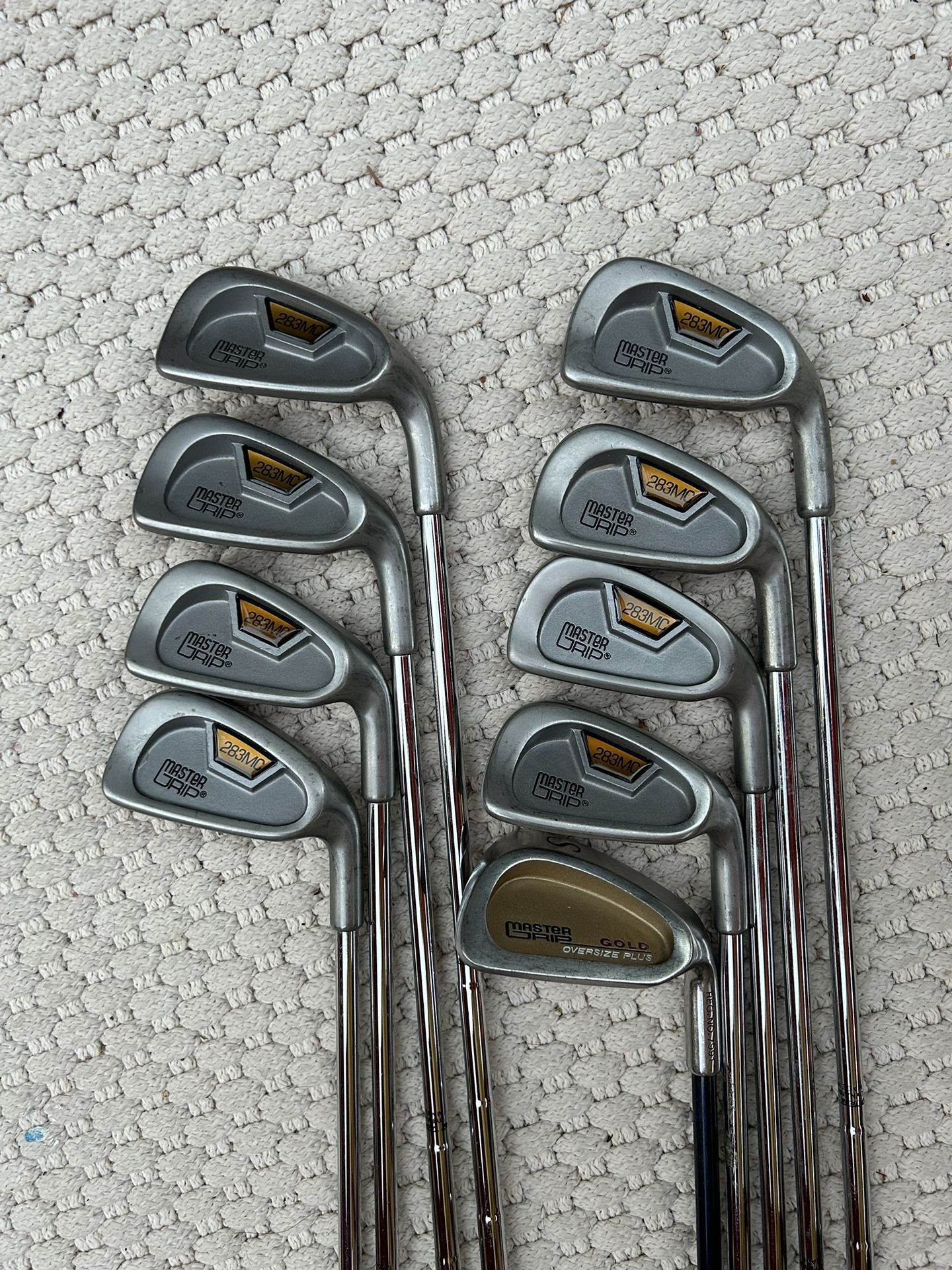 Golf Clubs MasterGrip 283MC Irons 9pc Right