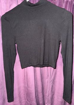 Black Long Sleeve Crop Top