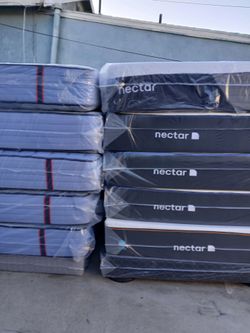 Nectar Mattress.    Nectar Premier Queen 13" - Medium Firm Gel Memory Foam Mattress