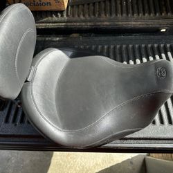 Mustang Seat For Harley Touring 2013-2018