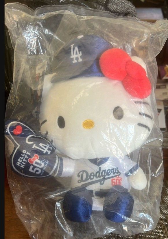Dodgers Hello Kitty 50th Anniversary