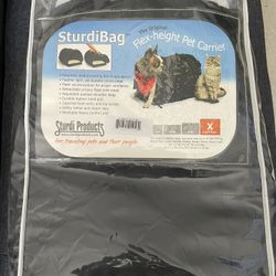 Pet Carrier - Traveling