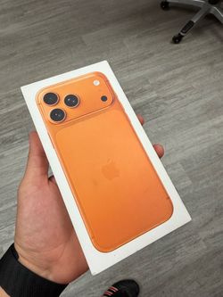 WE HAVE IPHONES AVAILABLE ❤️