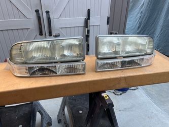 98-01 CLEAR Chevy S-10 headlights