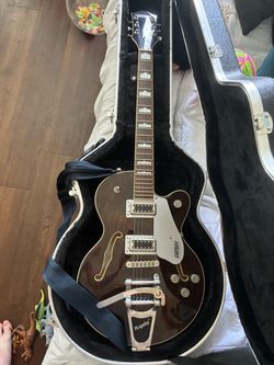 Gretch G5657T