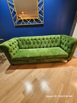 TOV Furniture Hanny Green Velvet Sofa. [1] (https://offerup.co/faYXKzQFnY?$deeplink_path=/redirect/